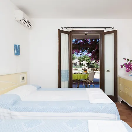 S'incantu アパートホテル