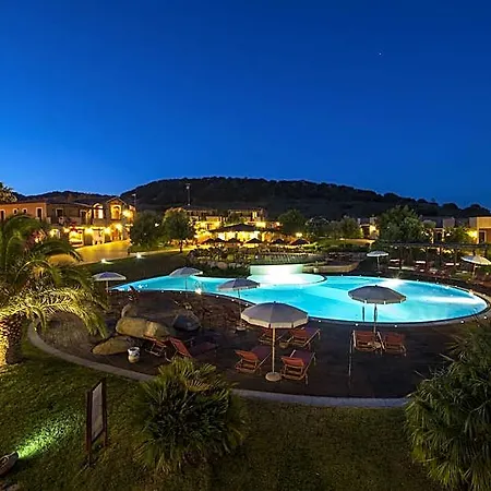 Aparthotel S'incantu